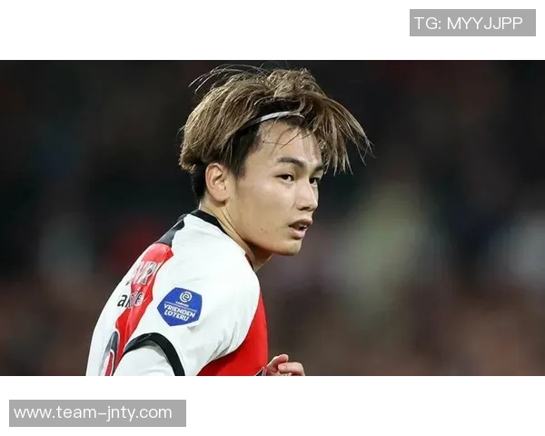 上田绮世梅开二度绝杀费耶诺德登顶荷甲射手王争夺战