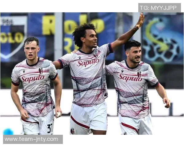 意媒称米兰关注齐尔克泽曼联需等非洲杯后才能放人