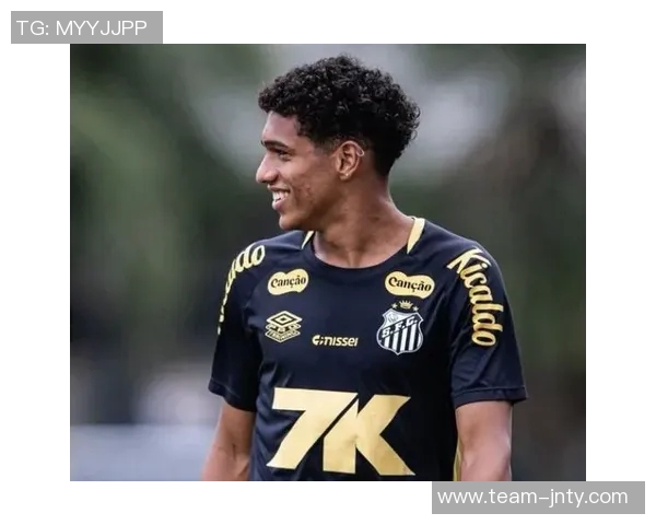 桑托斯19岁左后卫索萨与热刺达成全面协议转会即将完成 桑托斯19岁左后卫索萨与热刺达成全面协议转会即将完成