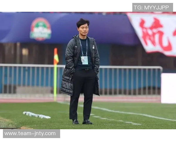 河南队快速反击战术揭示中国安传控流防守的致命弱点